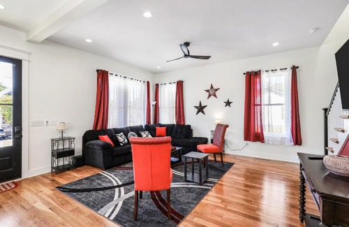 Salemtown Casa | Germantown Gem on 5th