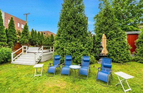 Salemtown Casa | Germantown Grand Home