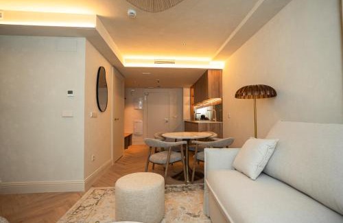 Alicante City Centre Apartamento | Gerona by Manlia