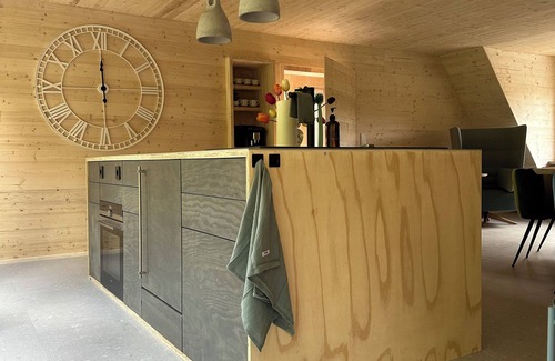 Freudenstadt Casa | Gesamtes Ferienhaus im Grünen + Sauna + Whirlpool Gemütlich & Familienfreundlich