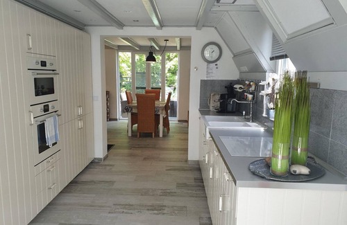 Sint Maartensvlotbrug Casa | Geschmackvoll Eingerichtetes Ferienhaus, 4 Personen, Wlan