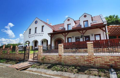 Garab Casa | Gesztenyés Vendégház