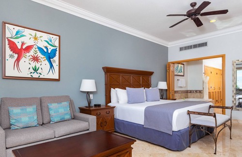 Flamingos Complejo | Get a full week Villa La Estancia Beach Resort & Spa Riviera Nayarit!!!
