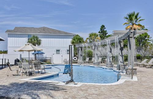 Thomas Drive Casa | Getaway at the Hathaway