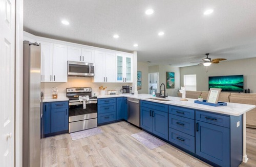 Poinciana Casa | Getaway & Comfy House w/ Pool