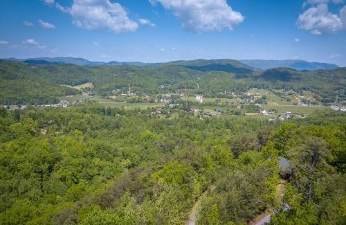 Wears Valley Casa | Getaway Mountain Lodge