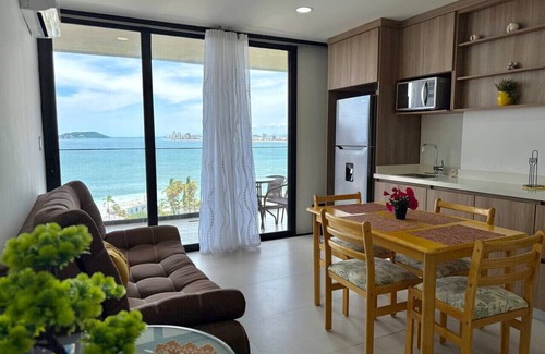Balcones de Loma Linda Apartamento | Getaway with Incredible Ocean View By GPS Rentas