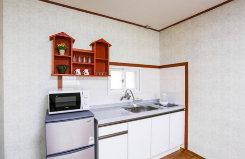 Bongpyeong Casa | Geumdanggyegok Blue Mountain Pension