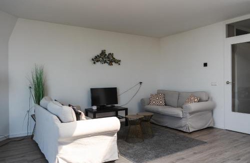 Burgervlotbrug Apartamento | Gezellig 2 kamerappartement in Burgerbrug Dicht bij strand en natuur!