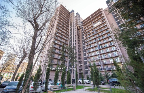 Saburtalo Apartamento | GG Home – Cozy 1BR Apartment with City View