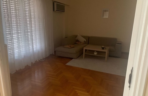 Dafni Apartamento | GG Place Retreat