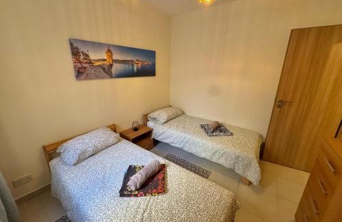 Għadira Apartamento | Ghadira Breeze - Family and Couple friendly Sea View
