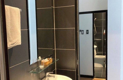 District 4 Hotel | Gia Huyen Hotel