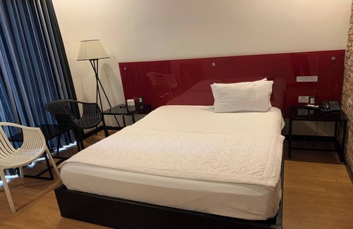 District 4 Hotel | Gia Huyen Hotel