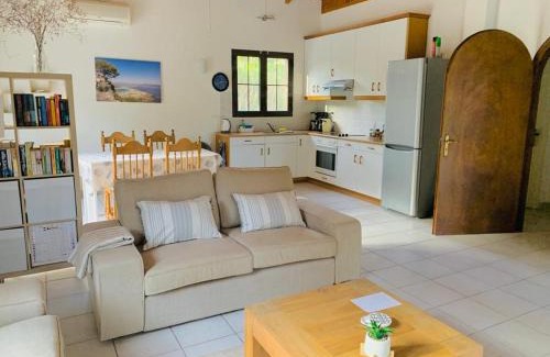 Messinia Casa | Gialova garden bungalow