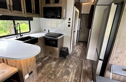 Hermosa Casa | Giant Luxury Camper, Close To Mount Rushmore And Custer State Park.