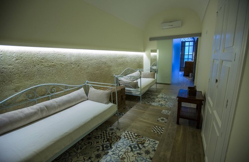 Gravina in Puglia Cama Y Desayuno | Giardini 82 B&B
