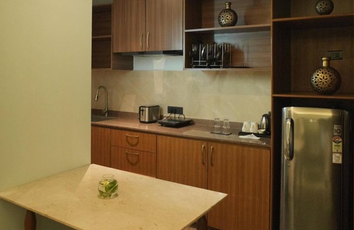 Gandhinagar Hotel | Gift City Club – a member of Radisson Individuals