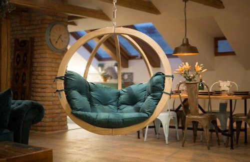Prague 1 Apartamento | Gigantic Boho Chic 3 Bedroom 3 Bathroom Loft with Hanging Chair