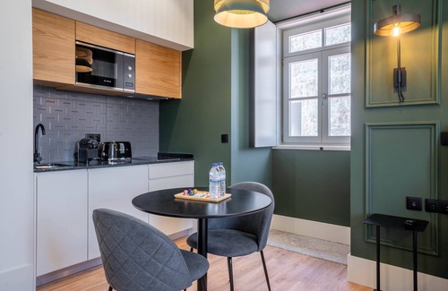 Viana do Castelo Apartamento | Gigantones GuestHouse - Estudio Elegante Vista Rio
