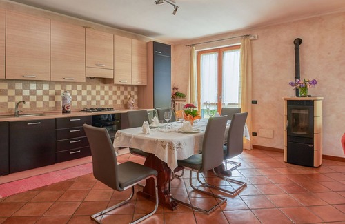 Colico Piano Casa | Gigliola (CCO390) by Interhome