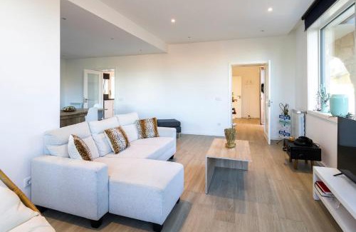 Canidelo Casa | GIL LOVE - Luxurious V5 w Pool by LovelyStay