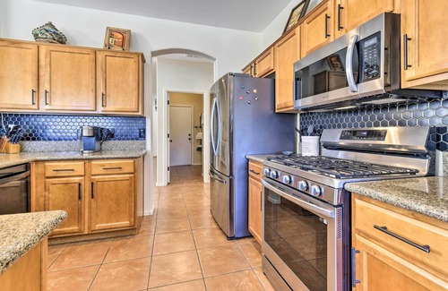 Seville Casa | Gilbert Country Club Home w/ Private Pool!