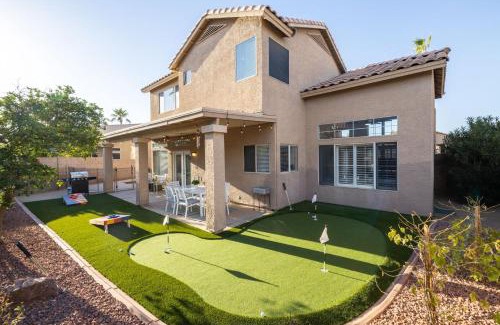 Gilbert Casa | Gilbert Douglas home