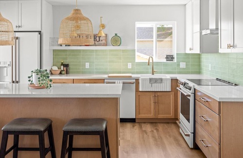 Spring Meadows Casa | AtHome+1 Stay | Stunning Home | Family Friendly