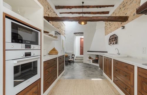 Sant Antoni de Portmany Villa | GILBERT, Villa. Ibiza. Finca en zona muy tranquila