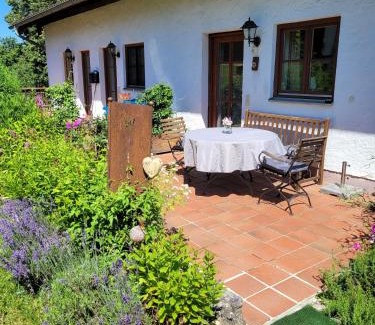 Schnaitsee Apartamento | Gilg-Kräuterhof