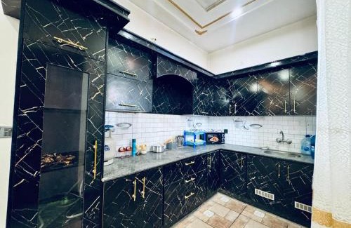 Multan Apartamento | Gill House