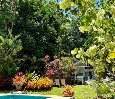 Chiguata Casa | Ginger and Cacao, Luxury Villas and Cottage with Pool and Ocean Views