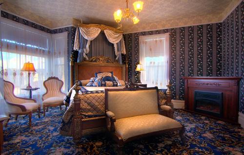 Ferndale Cama Y Desayuno | Gingerbread Mansion