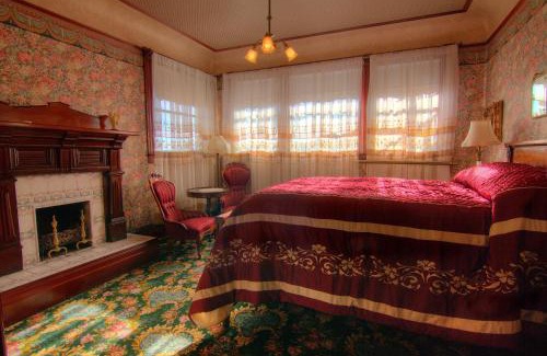 Ferndale Cama Y Desayuno | Gingerbread Mansion