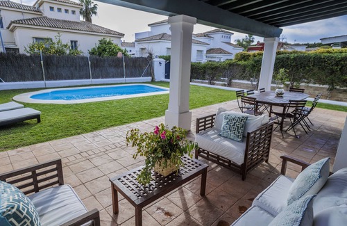 El Puerto de Santa Maria Villa | GINVA - Villa Puerto Sherry