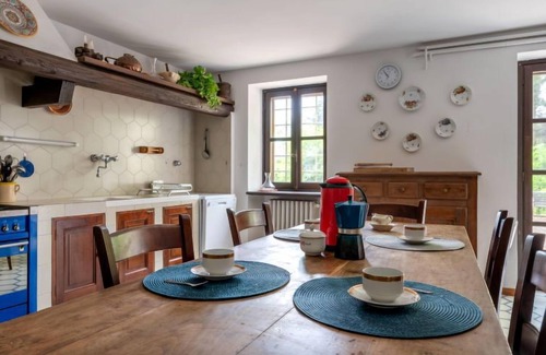 Cantarana Casa | Casa de vacaciones Giorgio en Ferrere - 12 personas, 5 dormitorios