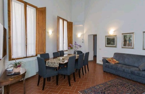San Niccolo Apartamento | GIOTTO 3BR 2 BTH IN THE HEARTH OF FLORENCE