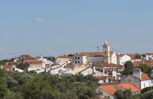 Santiago do Escoural Casa | Girassol Alojamento Local