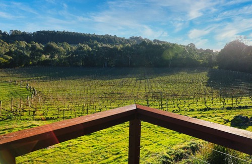 Gisborne Cabaña | Gisborne Peak Winery - Cottages - Vineyard Stay Macedon Ranges