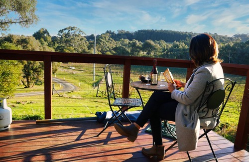 Gisborne Cabaña | Gisborne Peak Winery - Cottages - Vineyard Stay Macedon Ranges
