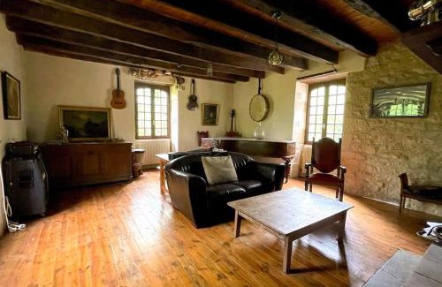 Naussac Casa | Gite à la campagne - Rouergue-Lot-Aveyron