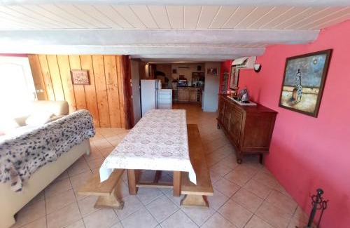Vernet-la-Varenne Casa | gite à la ferme