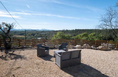 Saint-Sauveur-de-Cruzieres Apartamento | Gite 3 - Lavande