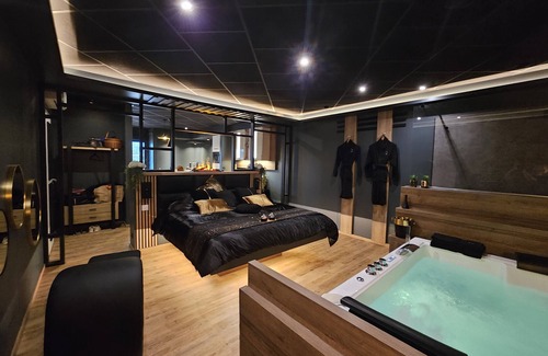 Dommartin-la-Chaussee Casa | Gite 3 - Suite VIP - Love Room