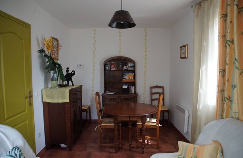 Saint-Martin-I'Astier Casa | Casa rural 4 personas ubicada en el valle de la isla.