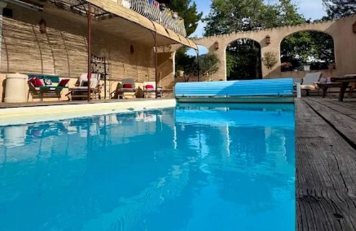 Evenos Villa | Gîte 8 pers air-conditioned, 3 bedrooms with bathrooms, private pool. Peaceful