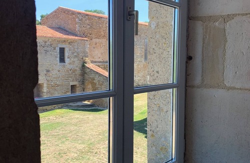 Bournezeau Casa | GITE A L'ABBAYE