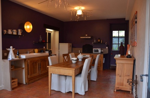 Beaumont-en-Veron Casa | Casa-Tradicional-Baño con bañera-Vista al Jardín