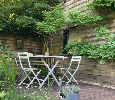 Meilhan-sur-Garonne Casa | Gite Au Jardin